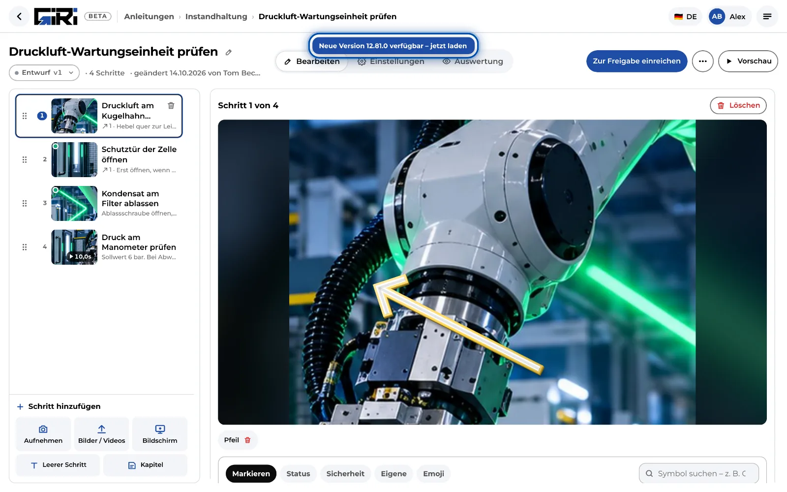 Der Hinweis auf eine neue Version oben im Editor